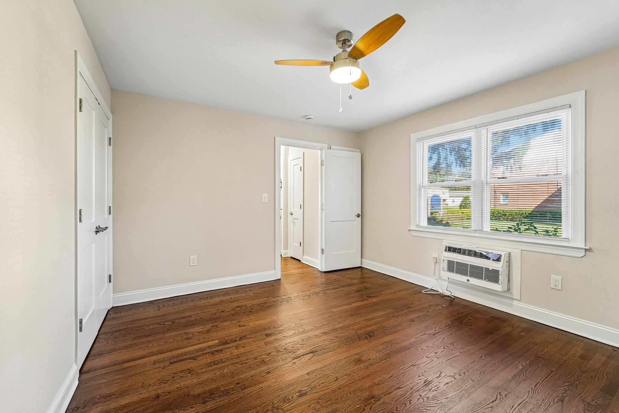 Gallery Photo 5